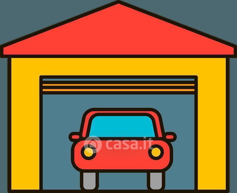Garage/Posto auto in Affitto in Via Francesco Bocchi a Adria
