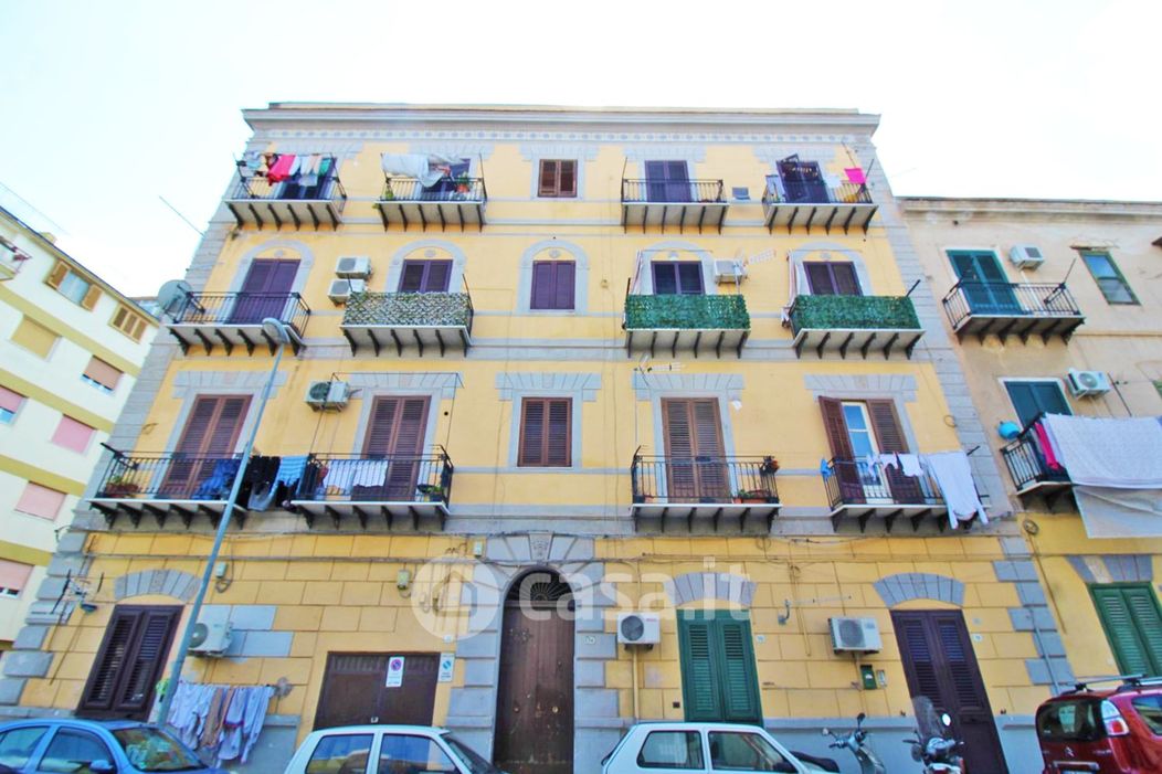 Appartamento in Vendita in Via Venanzio Marvuglia 74 a Palermo