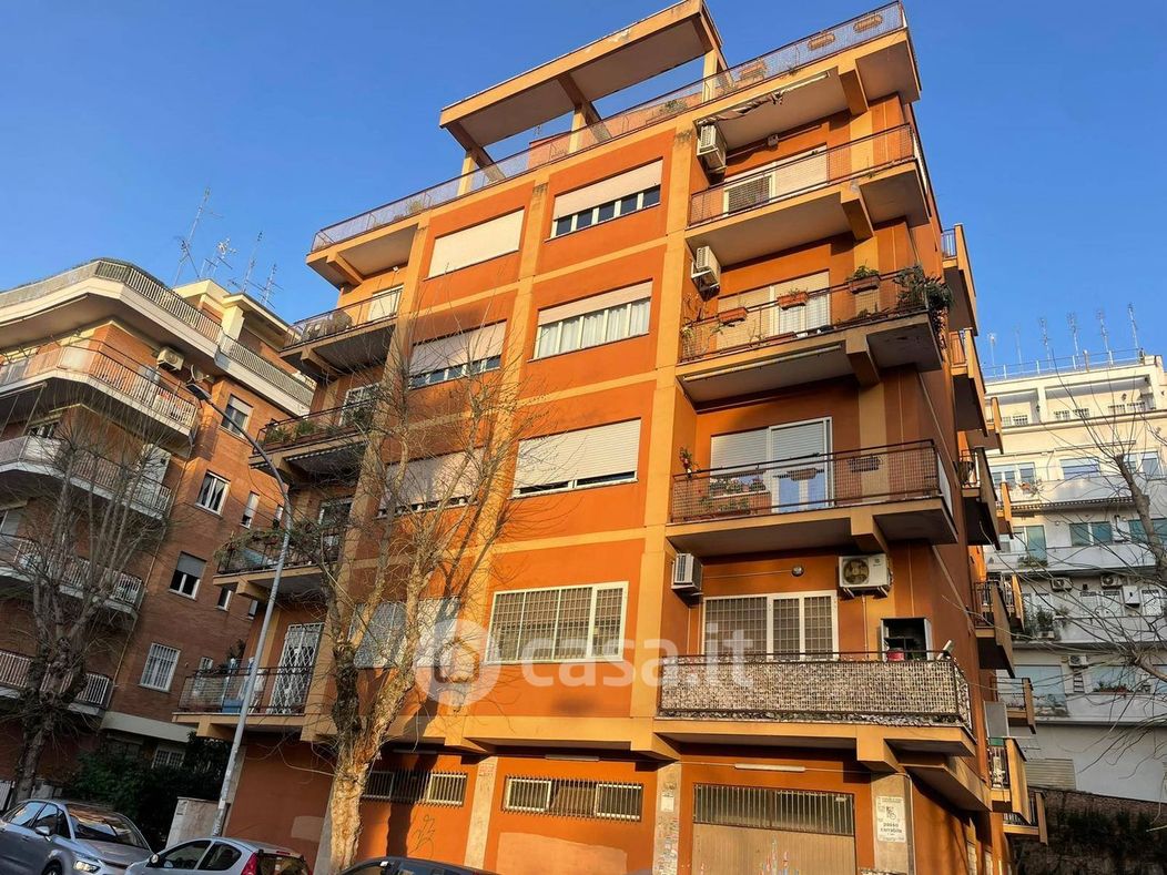 Appartamento in Vendita in Via Romeo Rodriguez Pereira a Roma