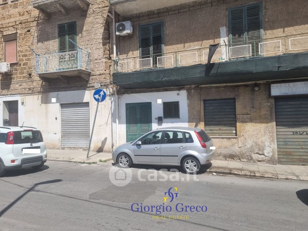 Garage/Posto auto in Vendita in Via Villagrazia a Palermo