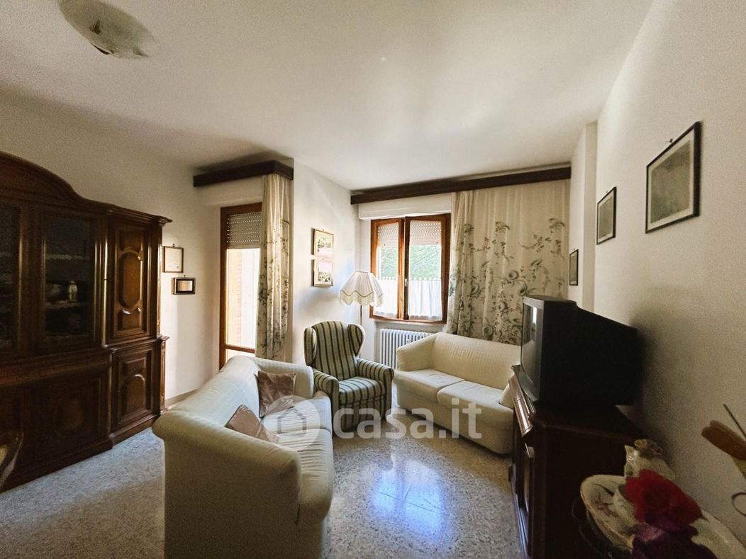 Appartamento in Vendita in Via Giovanni Colombini 53100 a Siena