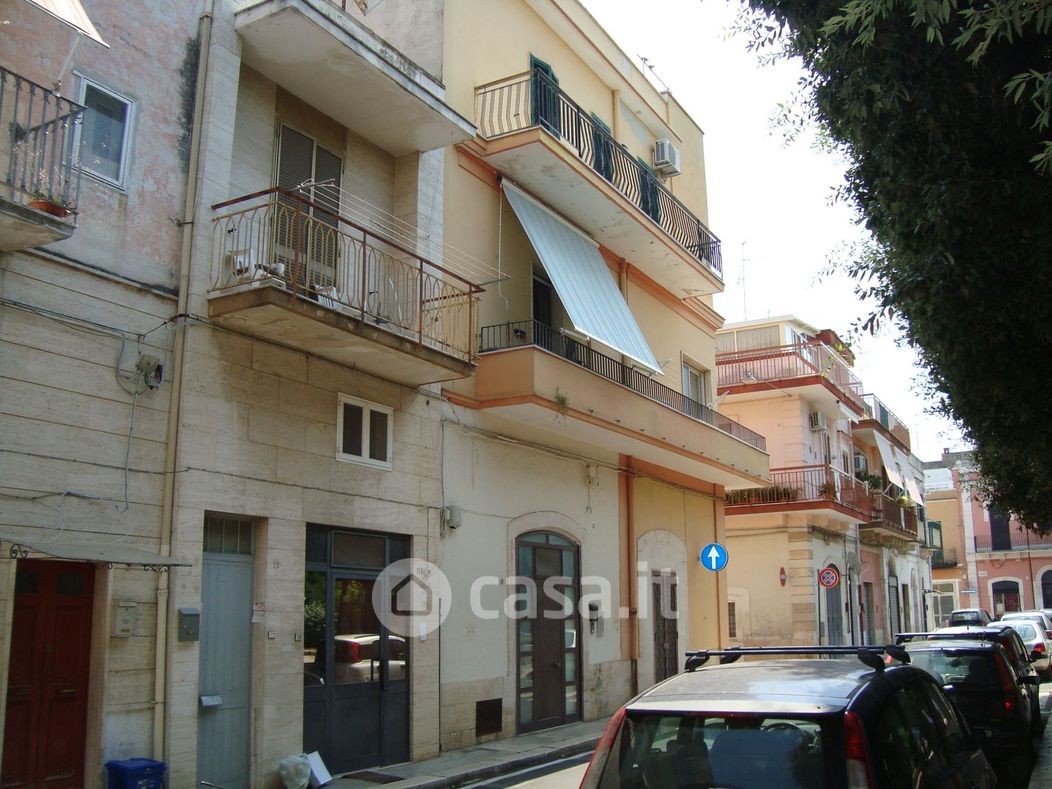 Casa indipendente in Vendita in Piazza Vittorio Emanuele III 12 a Noicattaro