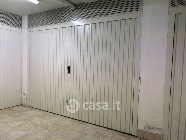 Garage/Posto auto in Vendita in Via del Lavoro 29 a Tivoli
