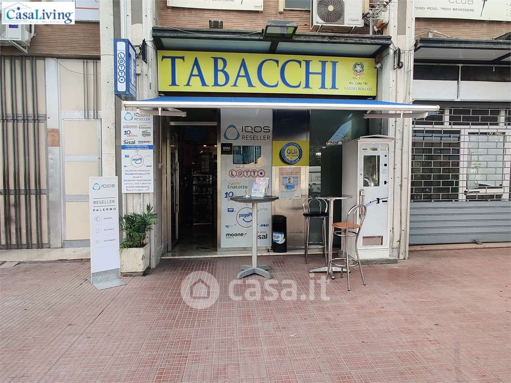 Negozio/Locale commerciale in Vendita in Via Uditore 2 i a Palermo