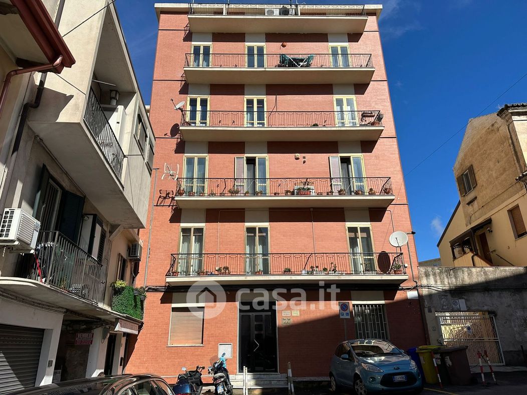 Appartamento in Vendita in Via Alessandro Turco 27 a Catanzaro