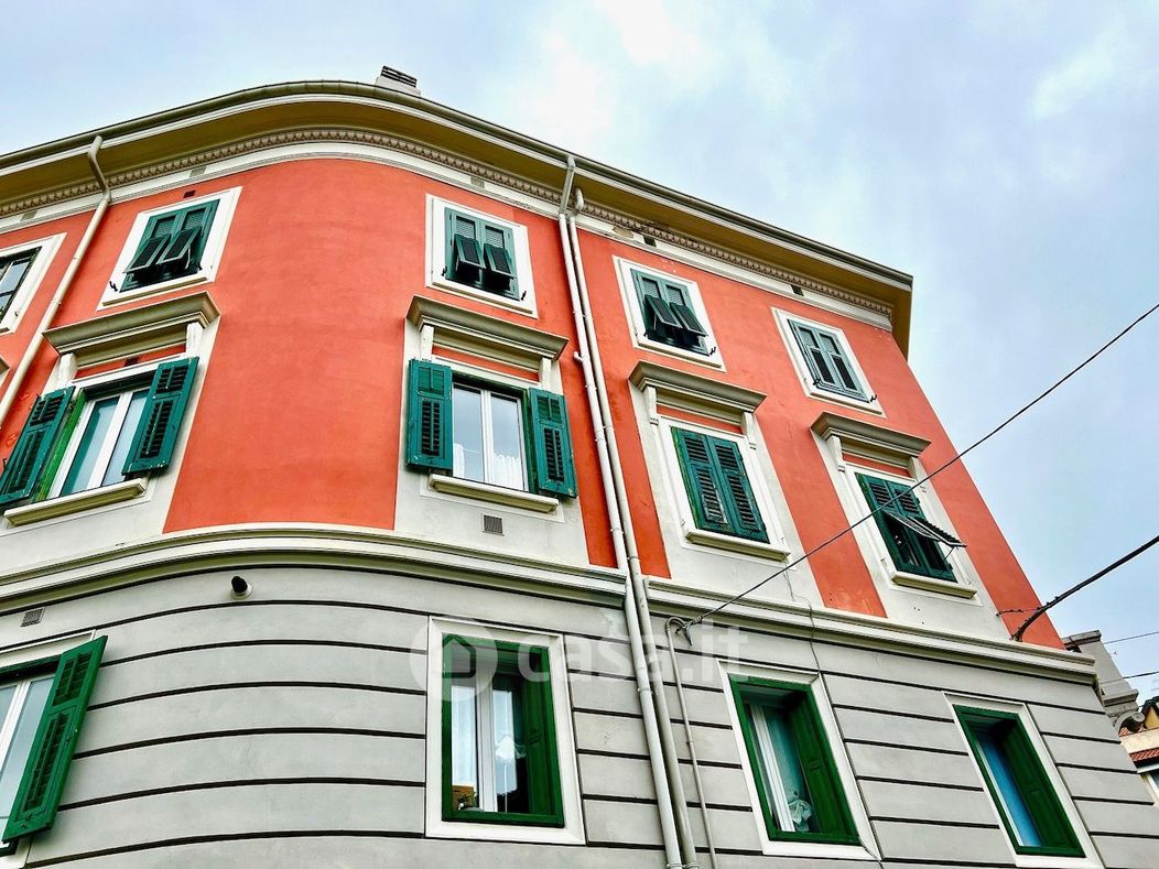 Appartamento in Vendita in Via Sara Davis a Trieste