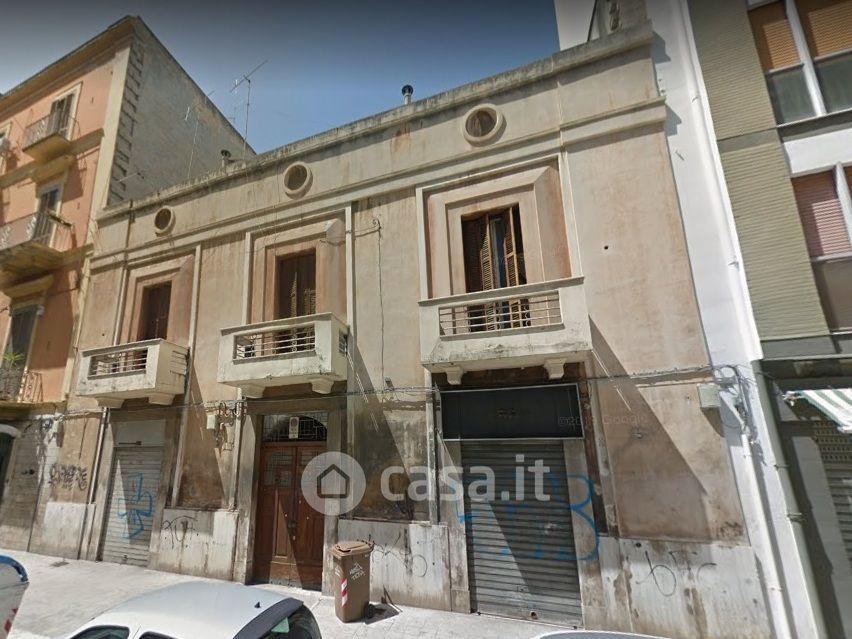 Palazzo in Vendita in Via Nicolai 131 a Bari