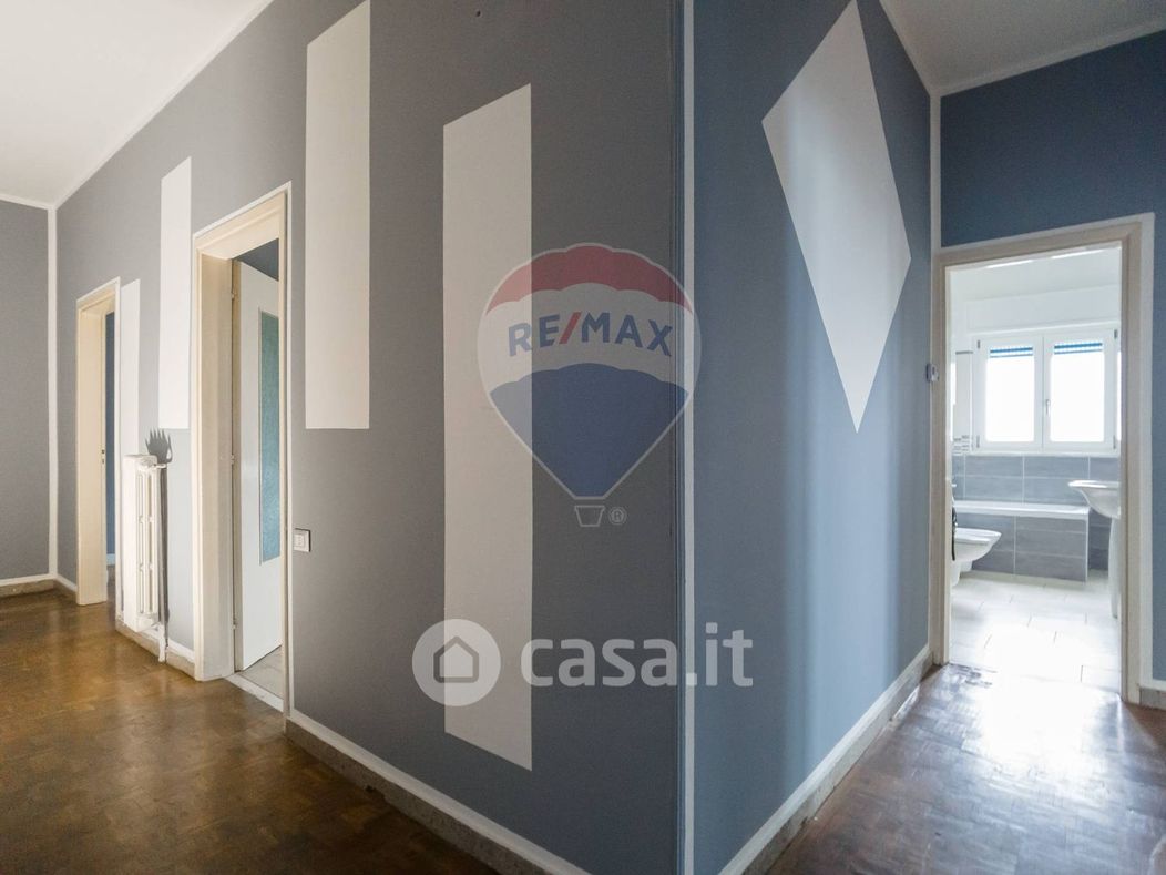 Appartamento in Vendita in Via degli Ulivi 106 a Torino