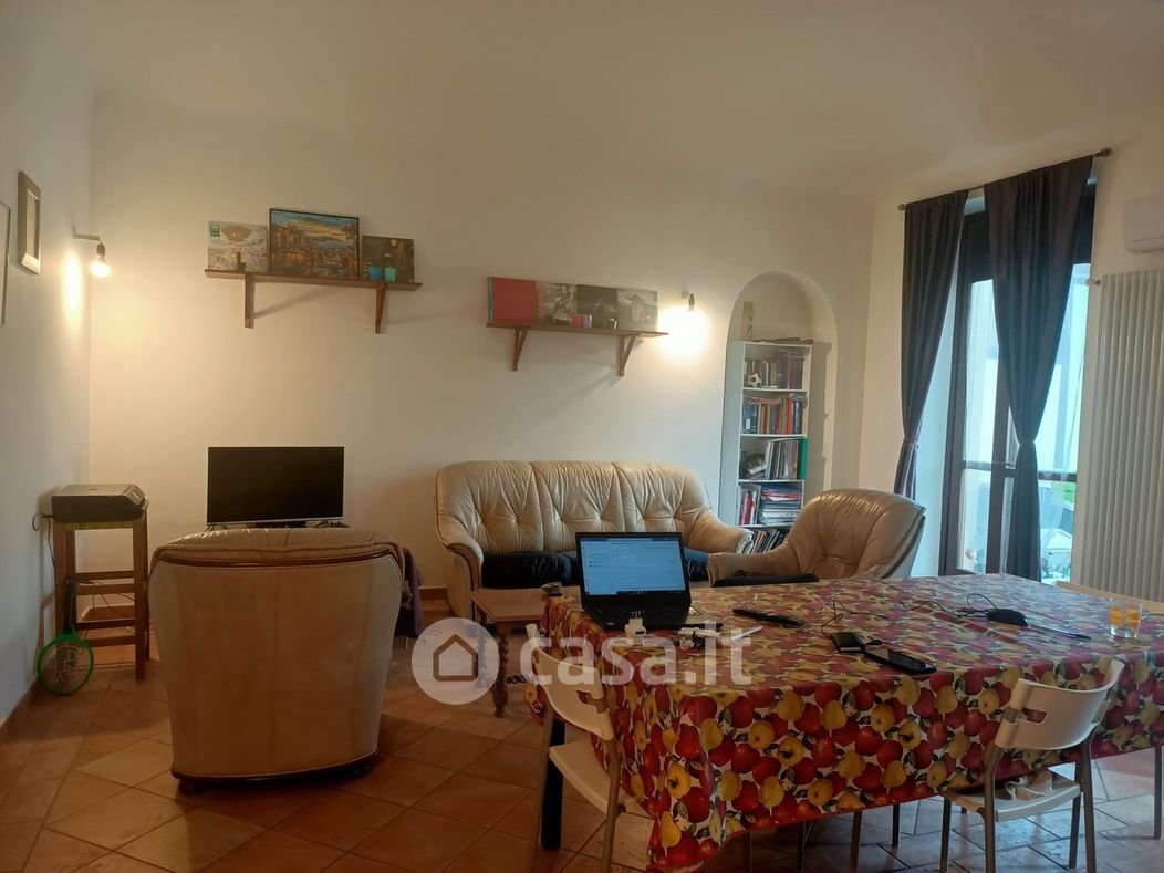 Appartamento in Vendita in Via Genova 33 a Torino