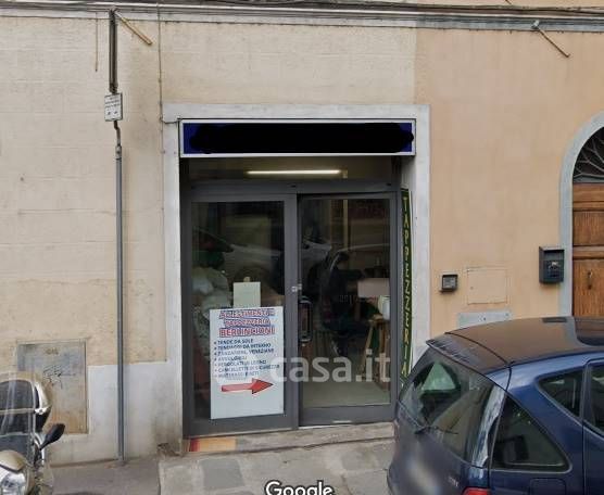 Negozio/Locale commerciale in Affitto in Via Senese 275 a Firenze