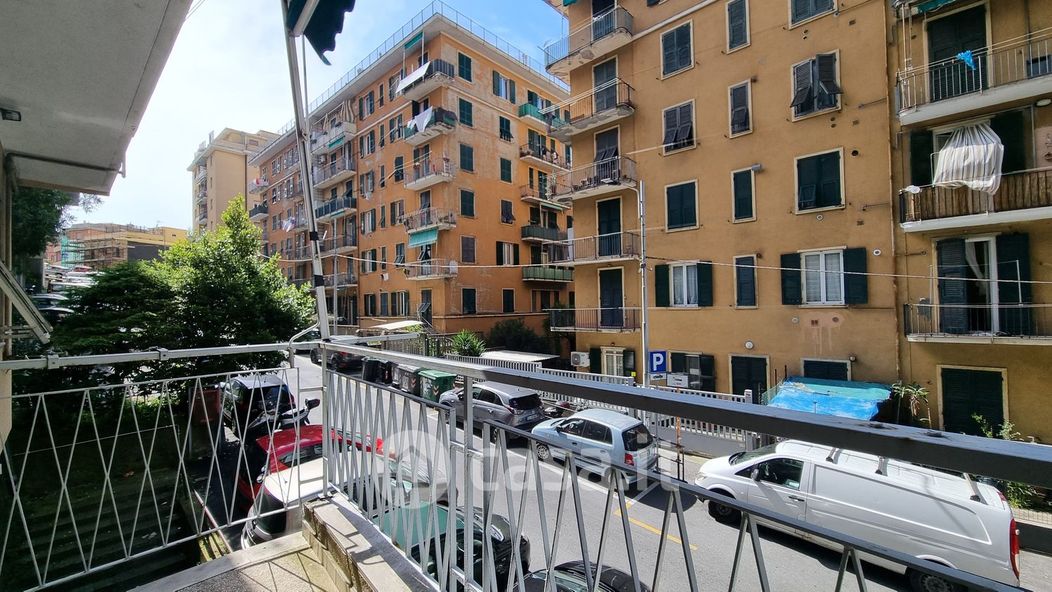 Appartamento in Vendita in Via Giacomo Biga 44 a Genova