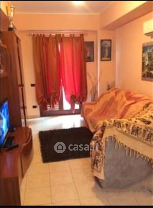 Appartamento in Vendita in Via Sbarre Centrali a Reggio Calabria