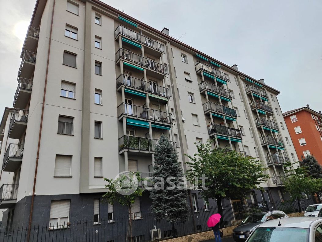 Appartamento in Vendita in Via Guglielmo Koerner 7 a Milano