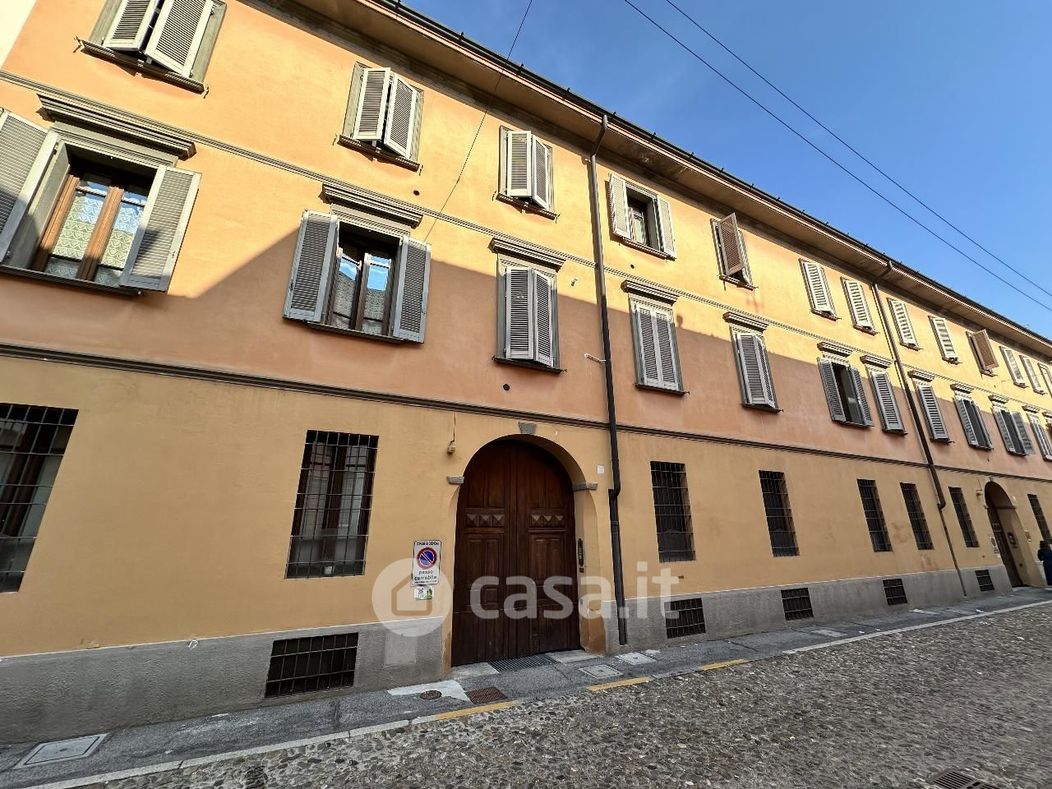 Appartamento in Vendita in Via Elio Crotti 22 a Cremona