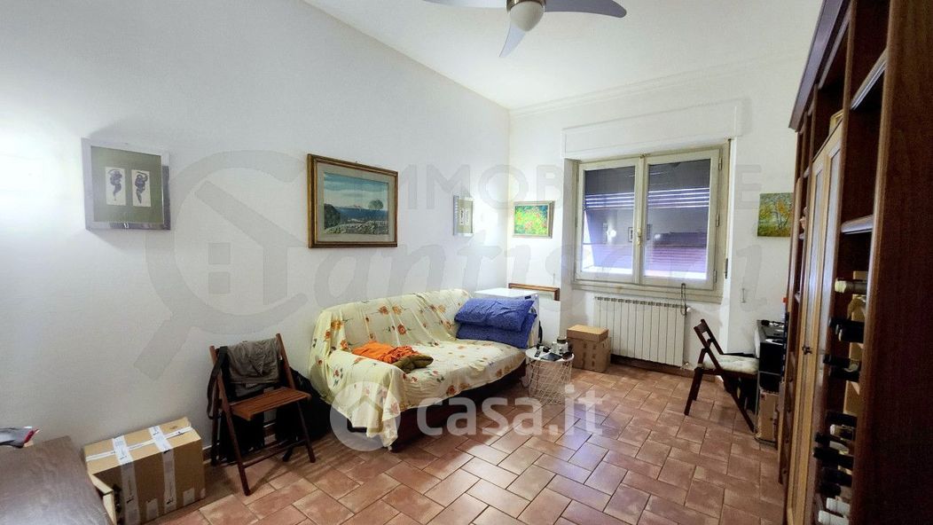 Appartamento in Vendita in Via Alfredo Oriani a Firenze
