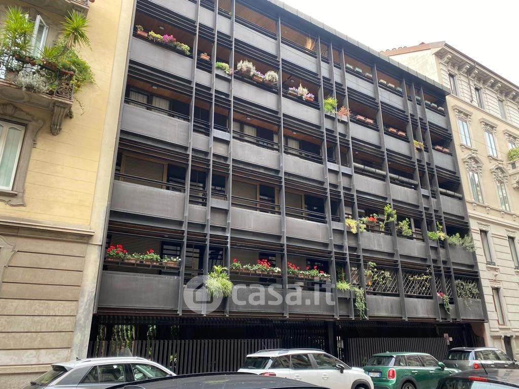 Appartamento in Affitto in Via Giacomo Mellerio 2 a Milano