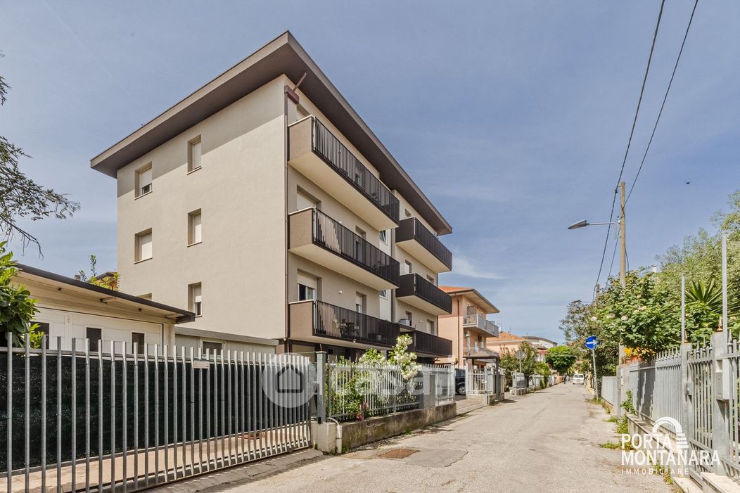 Appartamento in Vendita in Via Antonio Genovesi 13 a Rimini