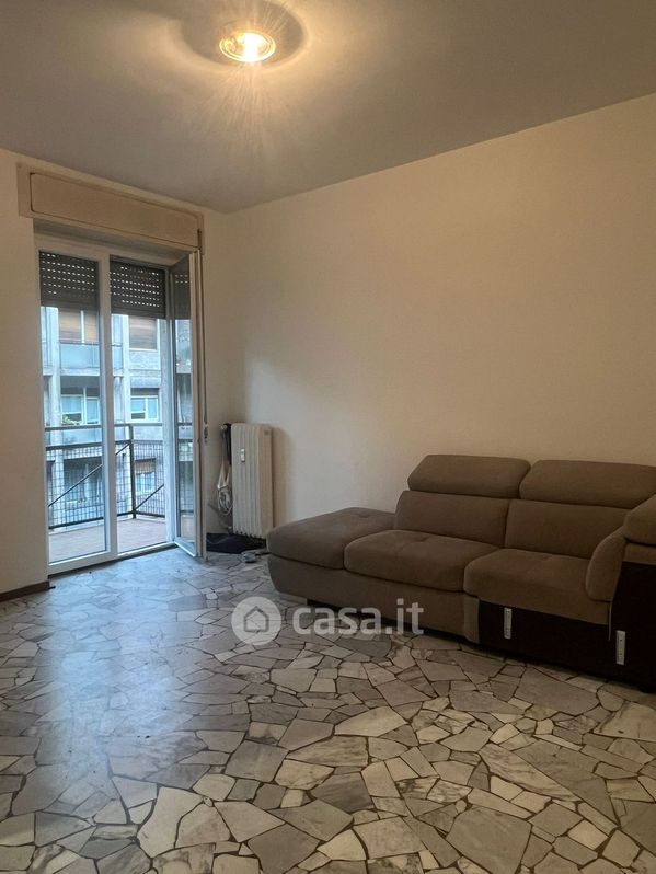 Appartamento in Vendita in Viale Massenzio Masia a Como