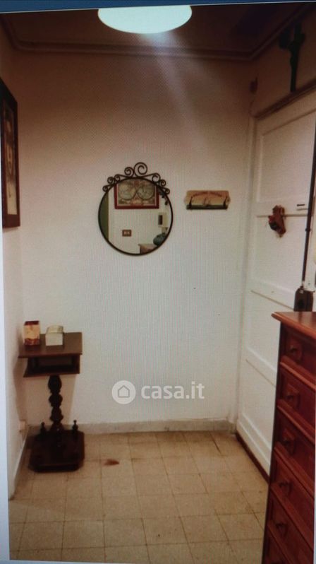 Appartamento in Affitto in Via Costantino a Roma