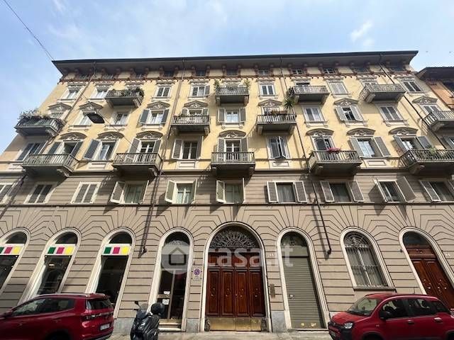 Appartamento in Vendita in Via Principi d'Acaja 2 -4 a Torino