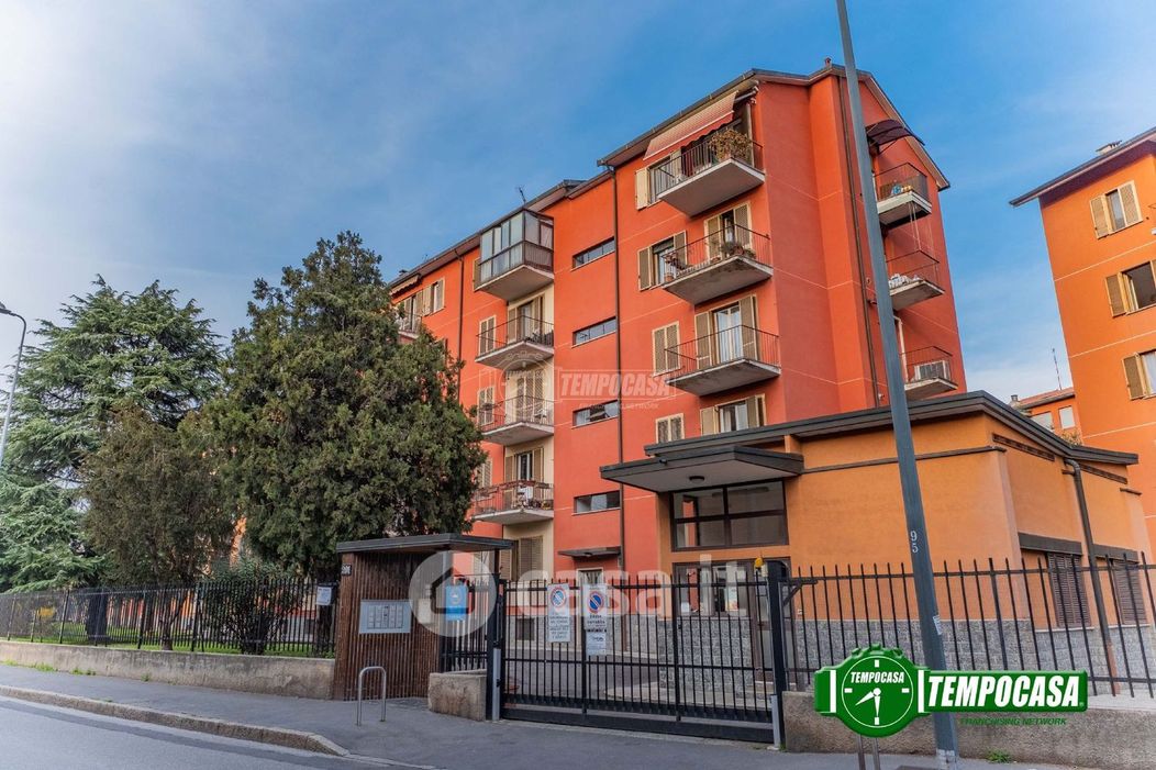 Appartamento in Vendita in Via Fratelli Zoia 201 a Milano