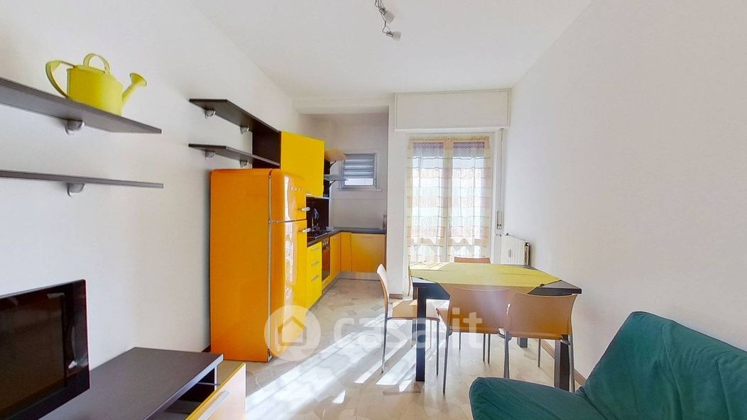 Appartamento in Vendita in Via Capri 9 a Milano