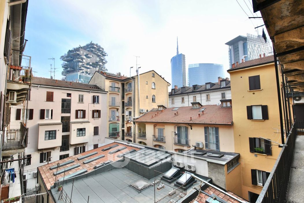 Appartamento in Affitto in Via Pastrengo 4 a Milano
