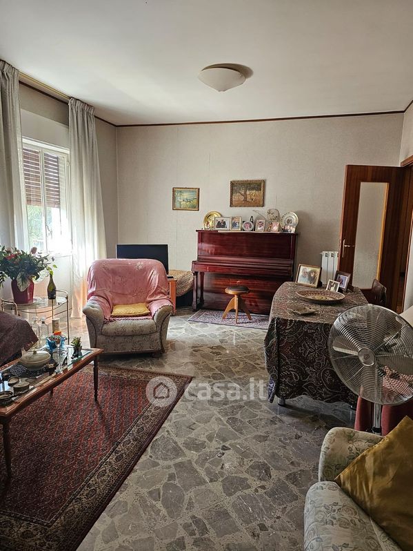 Appartamento in Vendita in Viale della Regione 106 a Caltanissetta