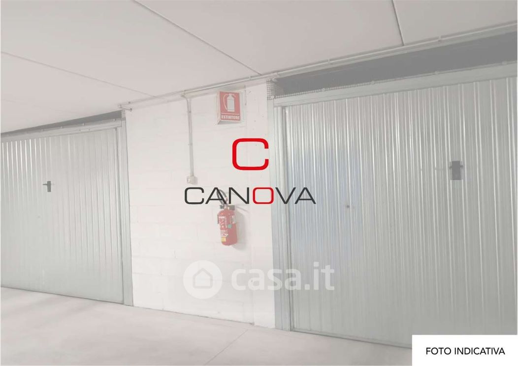 Garage/Posto auto in Vendita in Via Padova a Selvazzano Dentro