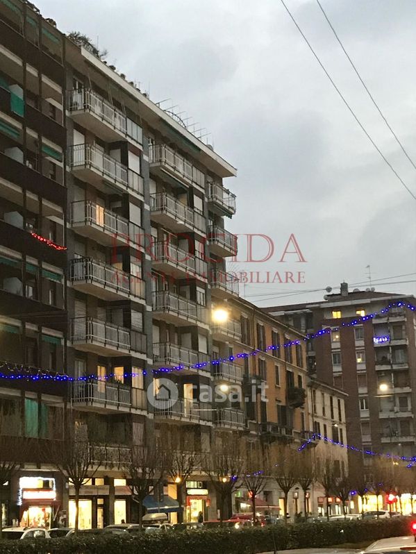 Appartamento in Affitto in Viale Monza 38 a Milano