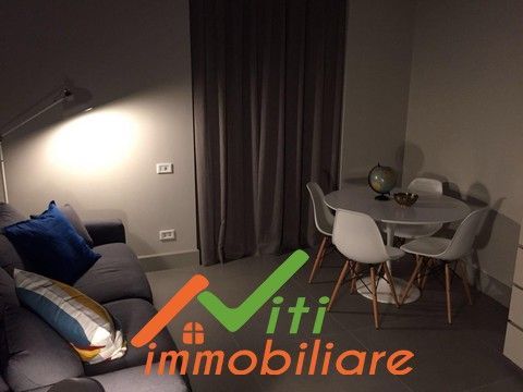Appartamento in Affitto in Via Filippo Palizzi a Napoli