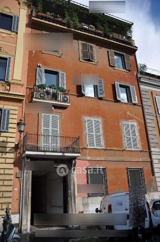 Appartamento in Vendita in Via di San Teodoro a Roma