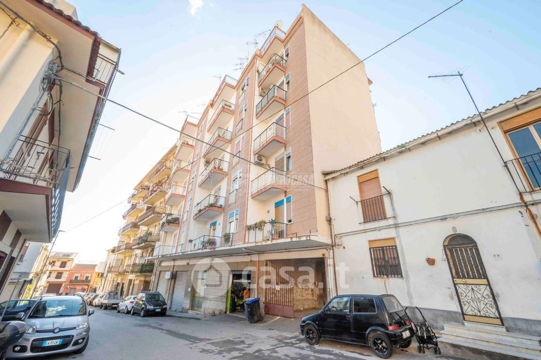Appartamento in Vendita in Via Bisignano 11 a Messina