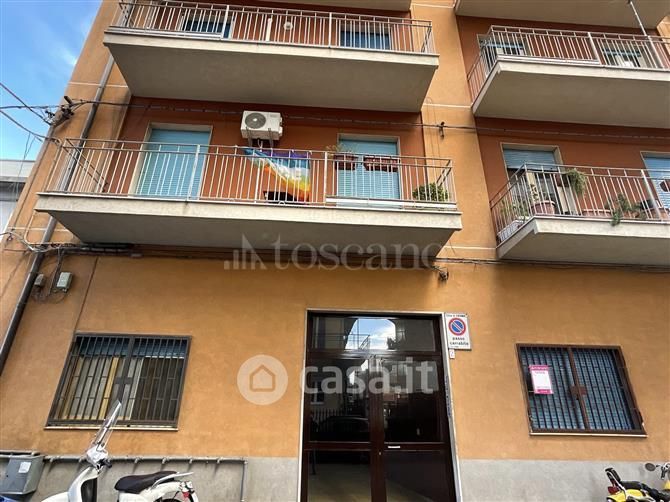Appartamento in Vendita in Via Riccardo Quartararo a Catania