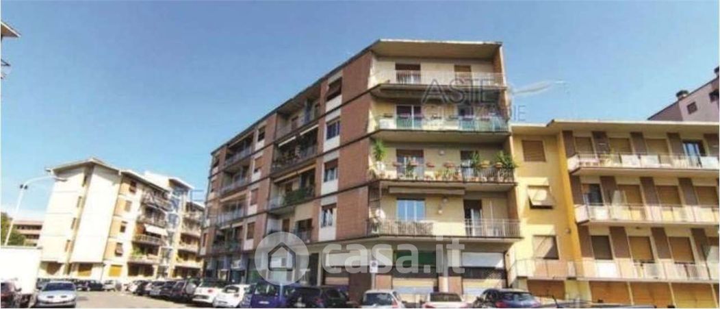 Appartamento in Vendita in Via Giambologna 12 a Arezzo