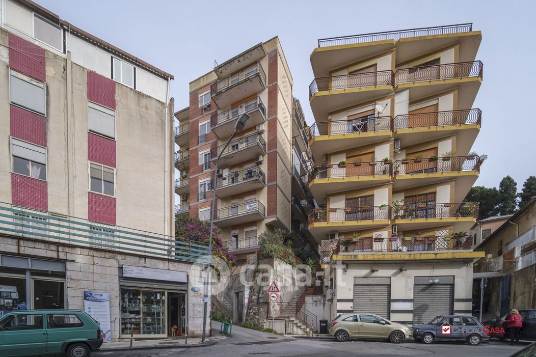 Appartamento in Vendita in Viale Principe Umberto 26 a Messina