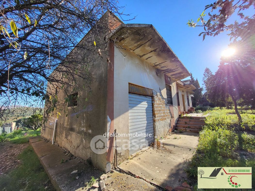 Villa in Vendita in mattia pascal a Agrigento