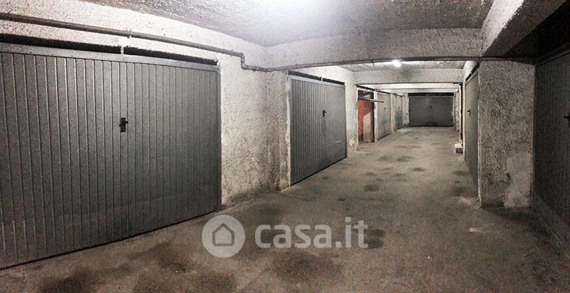 Garage/Posto auto in Vendita in Via Domenico Cimarosa 2 a Sant'Antimo