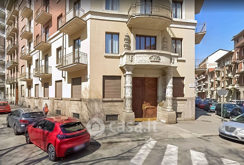Appartamento in Vendita in Corso Peschiera 232 a Torino