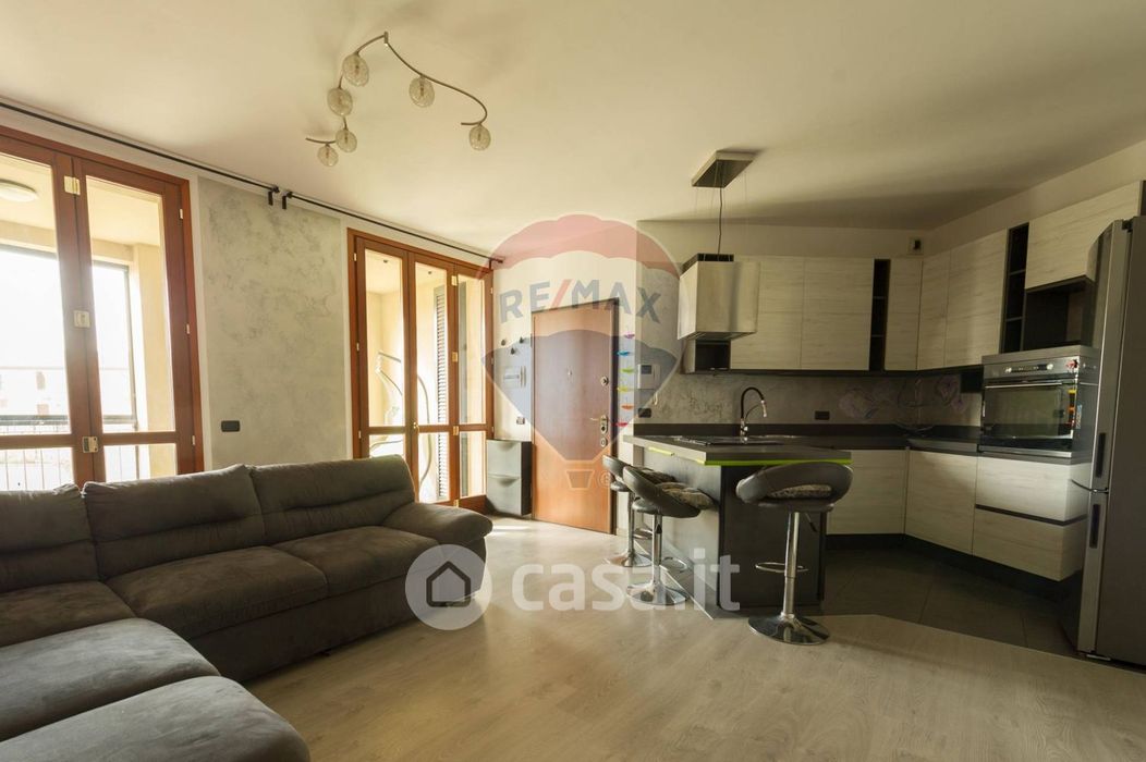 Appartamento in Vendita in Via Francesco Melzi d'Eril 235 a Vaprio d'Adda