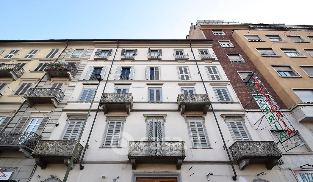 Appartamento in Vendita in Via Nizza 67 a Torino