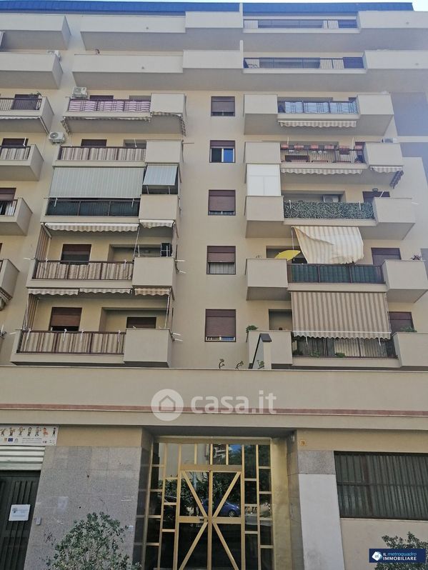 Appartamento in Vendita in Via Caduti sul Lavoro a Palermo