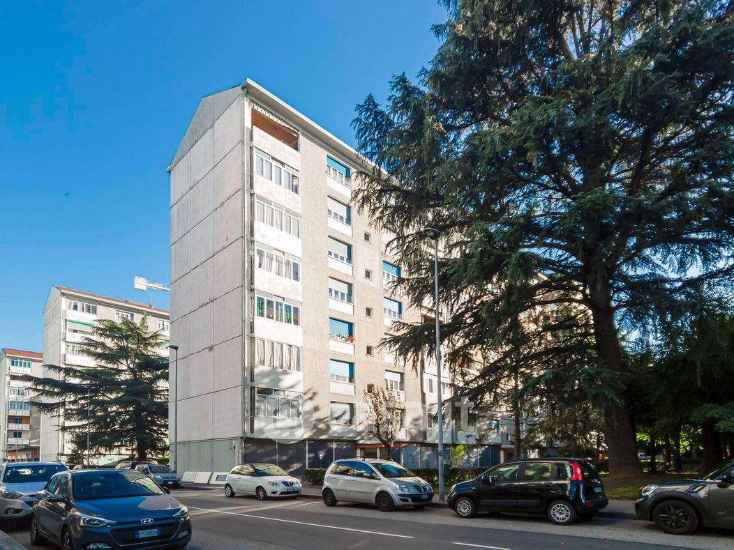 Appartamento in Vendita in Via Giovanni Roveda 21 /A a Torino