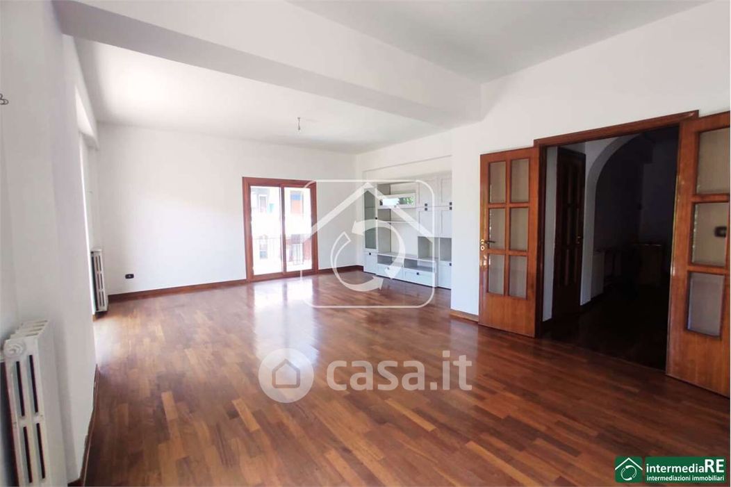 Appartamento in Vendita in Via E. Cuzzocrea 16 a Reggio Calabria