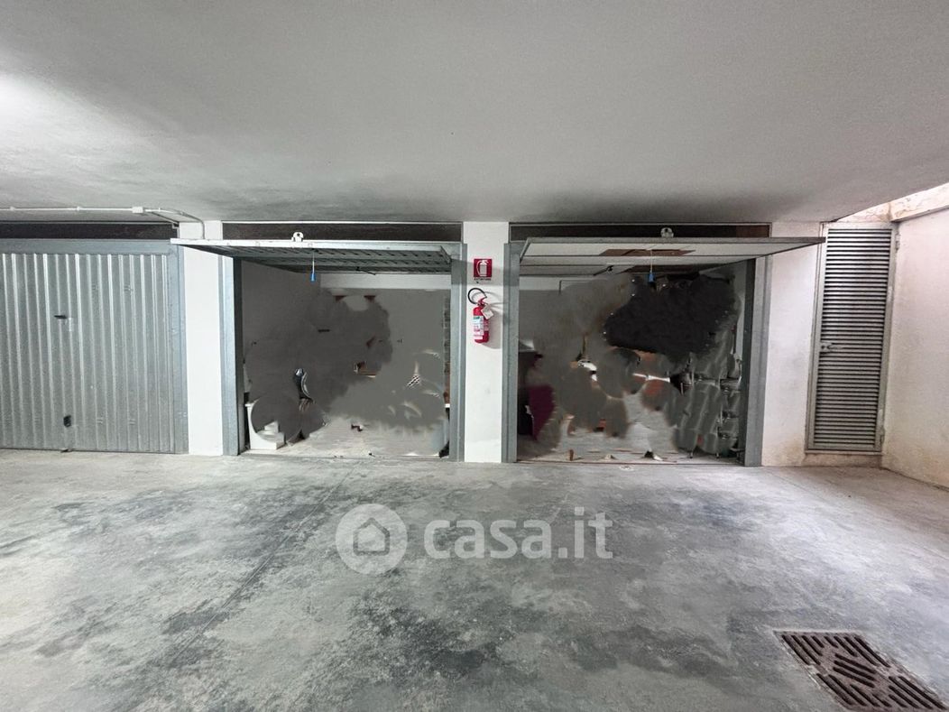 Garage/Posto auto in Vendita in Via Ada Cudazzo 31 a Lecce
