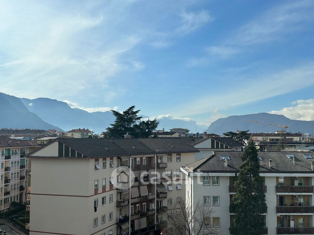 Appartamento in Vendita in Viale Europa 32 a Bolzano