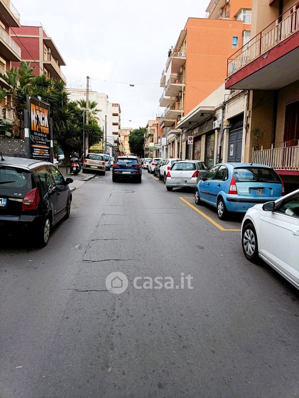 Negozio/Locale commerciale in Vendita in Via del Bosco a Catania