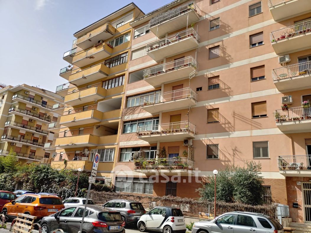 Appartamento in Vendita in Via Paolo Veronese 5 a Palermo