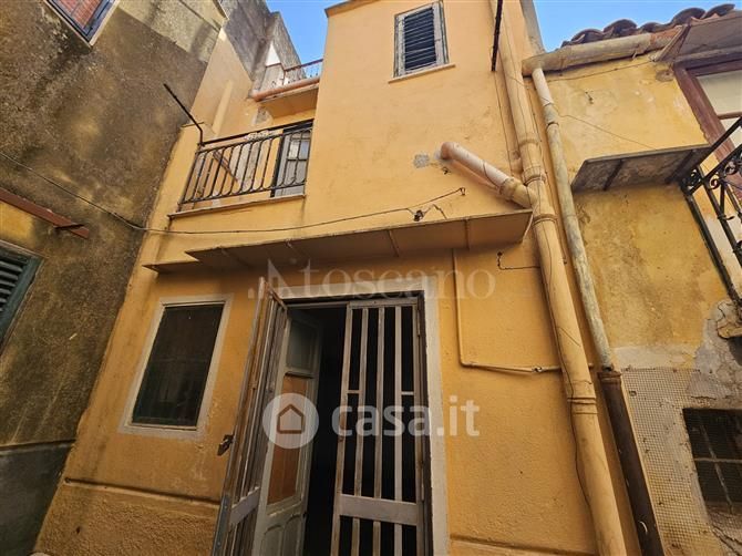Appartamento in Vendita in Via Benedetto Balsamo a Monreale