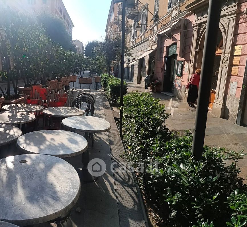 Bar in Affitto in Corso italia a Savona